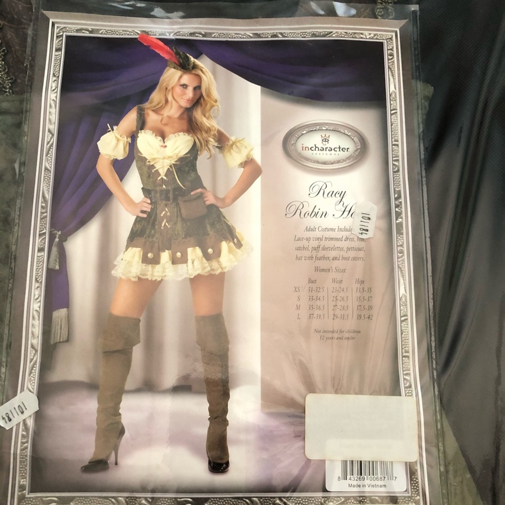 Racy Robin Hood women’s Halloween costume xs